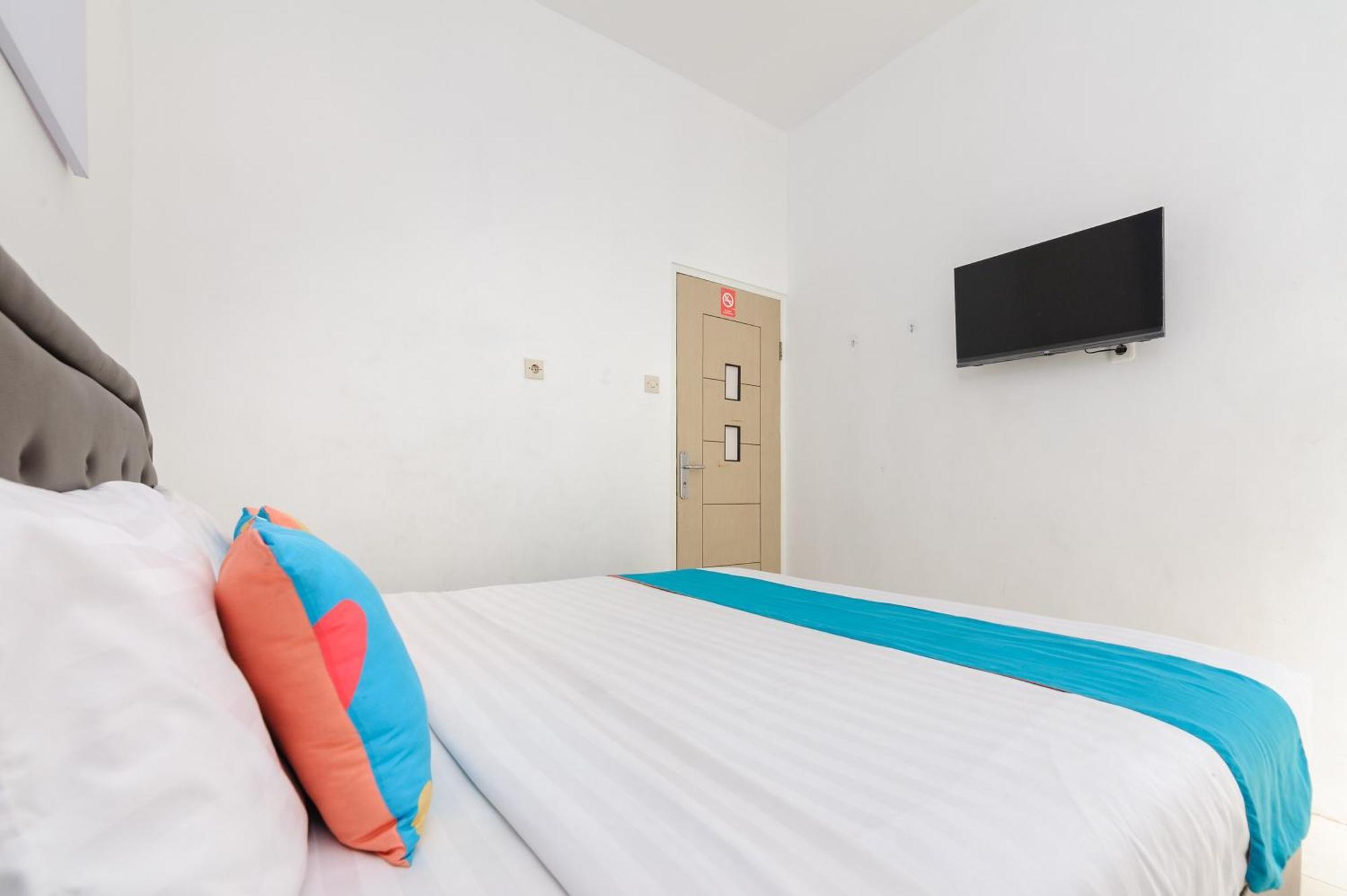 Sans Hotel La Vida Malang Ngadipuro Dış mekan fotoğraf